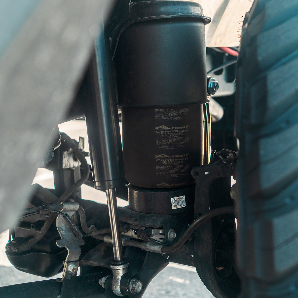 JEEP Wrangler (JL) 2018 – Present 3.5" Upgraded Dynamic Lift Kits with Piggyback Shocks