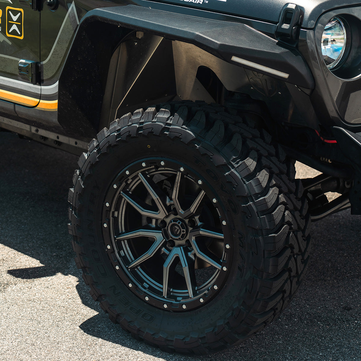 JEEP Wrangler (JL) 2018 – Present 3.5" Upgraded Dynamic Lift Kits with Piggyback Shocks